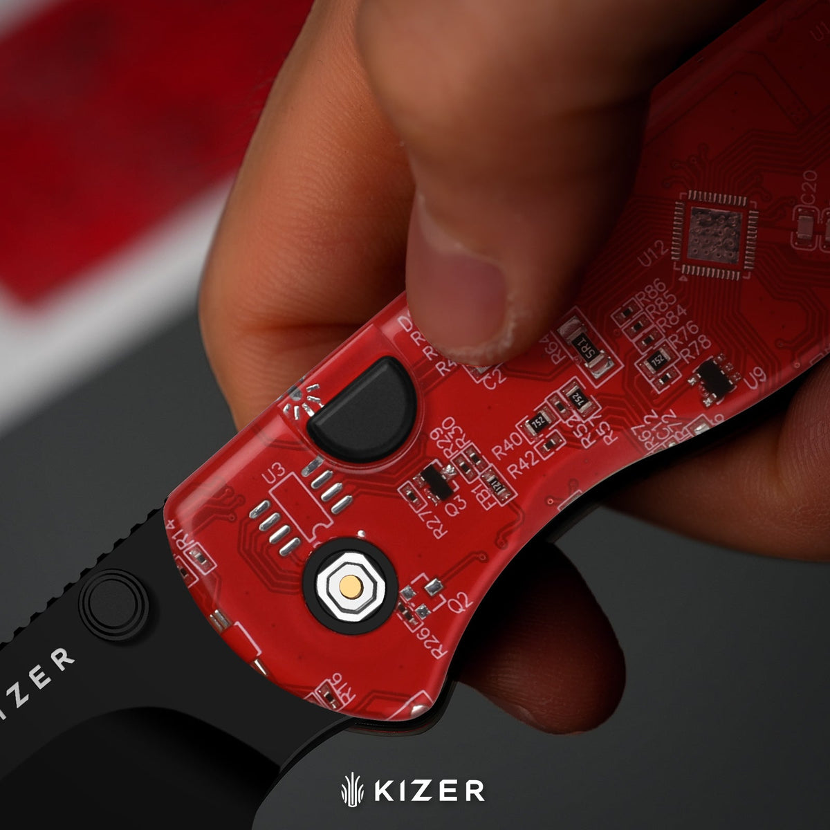Drop Bear 2 PCB | Kizer Button Liner Lock™ | CPM Cruwear | Resin & PCB | Black PVD Coating | KizerB™ 3619BDA8