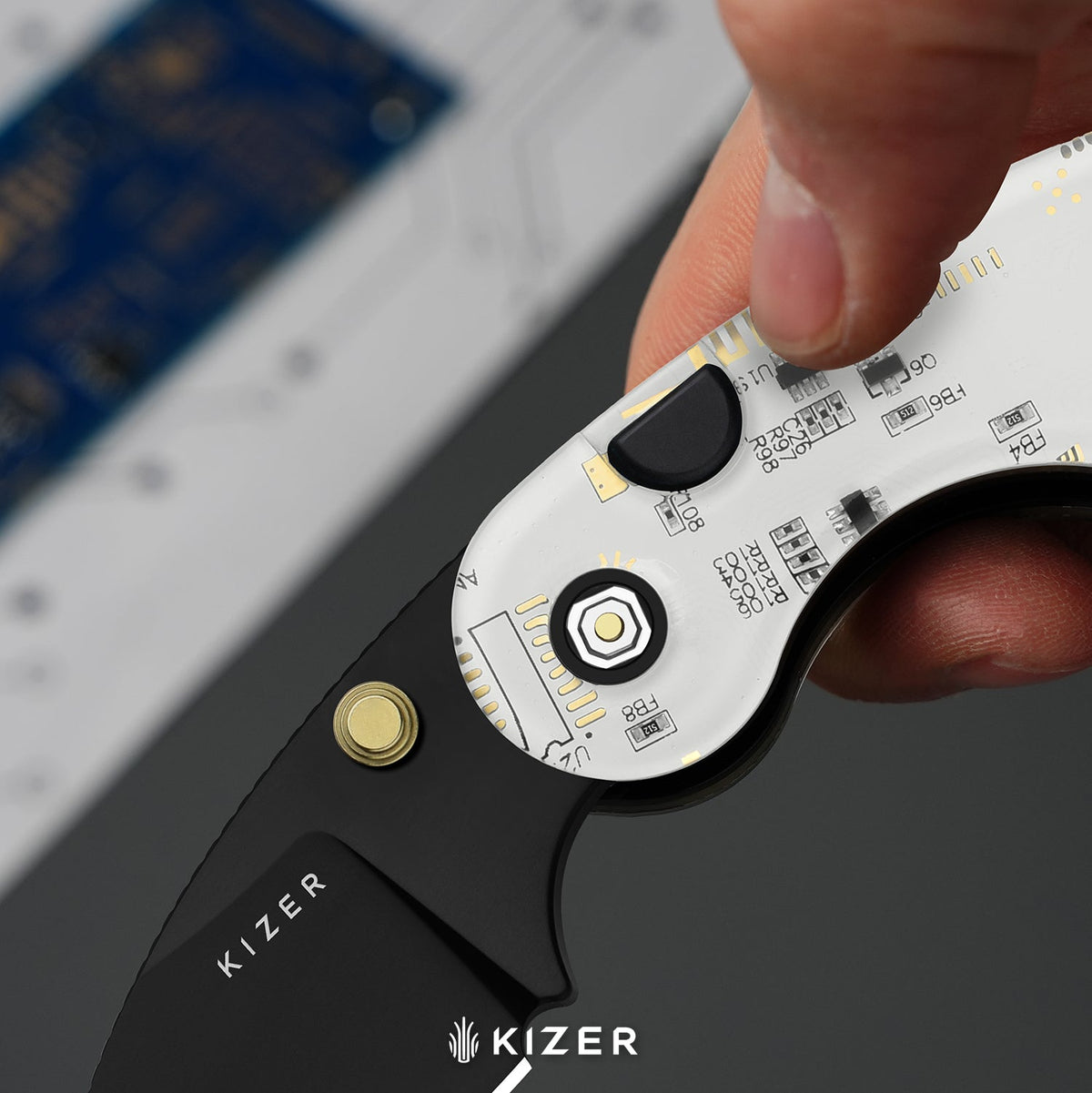 Microbe™ PCB | Kizer Button Liner Lock™ | CPM Rex45 | Resin & PCB | Black PVD Coating | KizerB™ 2742BDA1