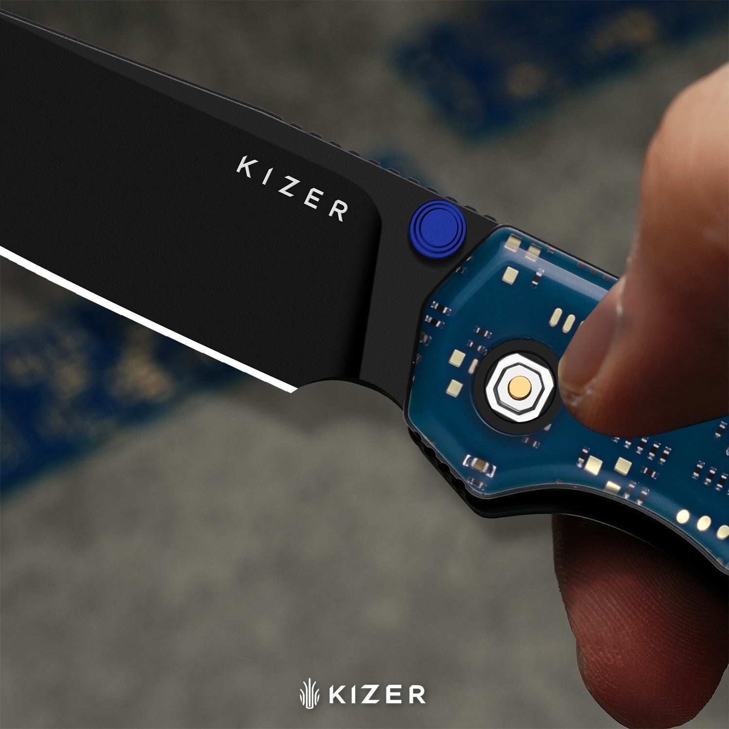 Madrac PCB | Kizer Button Liner Lock™ | BD1N | Resin & PCB | Black PVD Coating | KizerV™ 3693BSA5