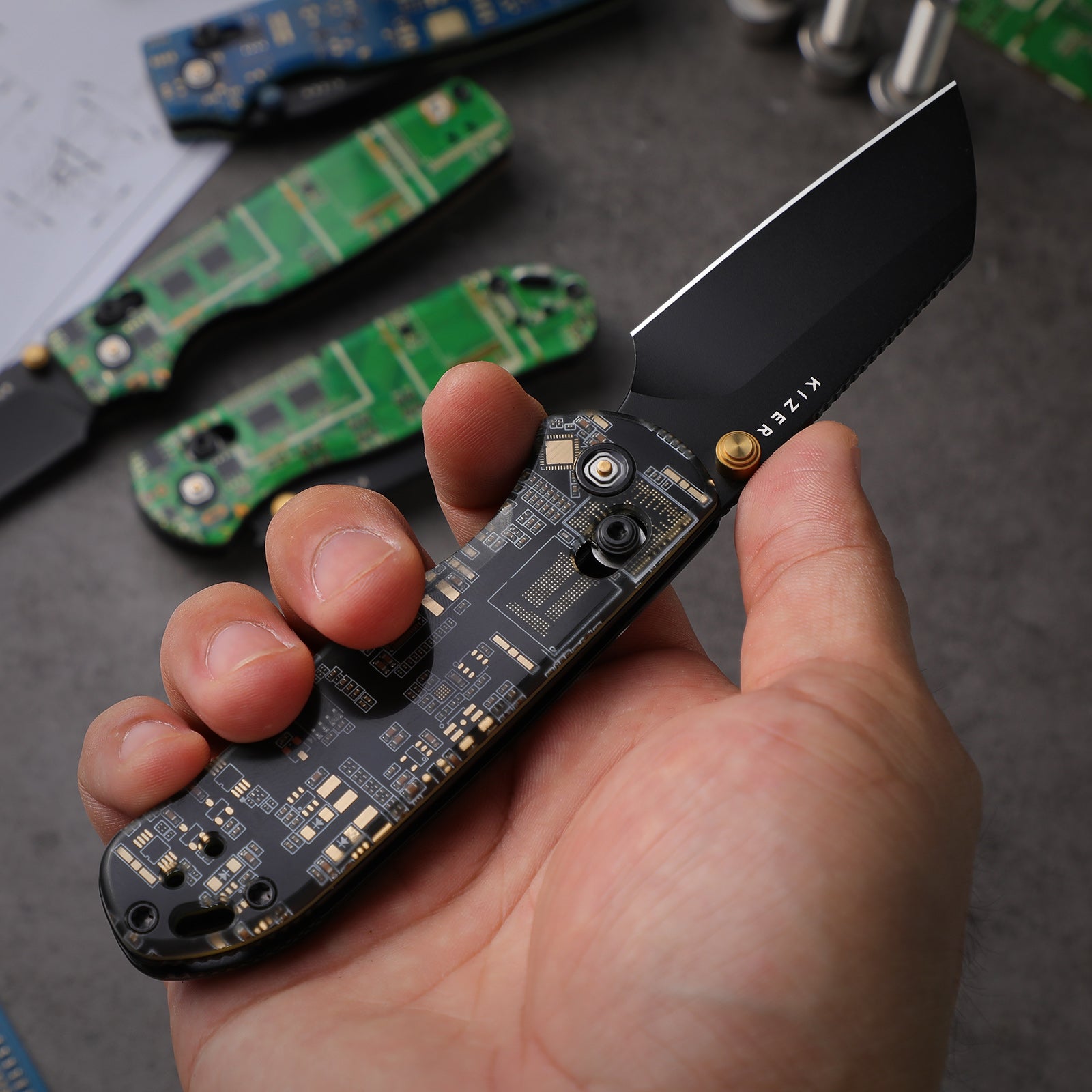 Original 2 | Resin & PCB | Kizer Clutch Lock™ | 14C28N | KizerV™ 3605.2DA2