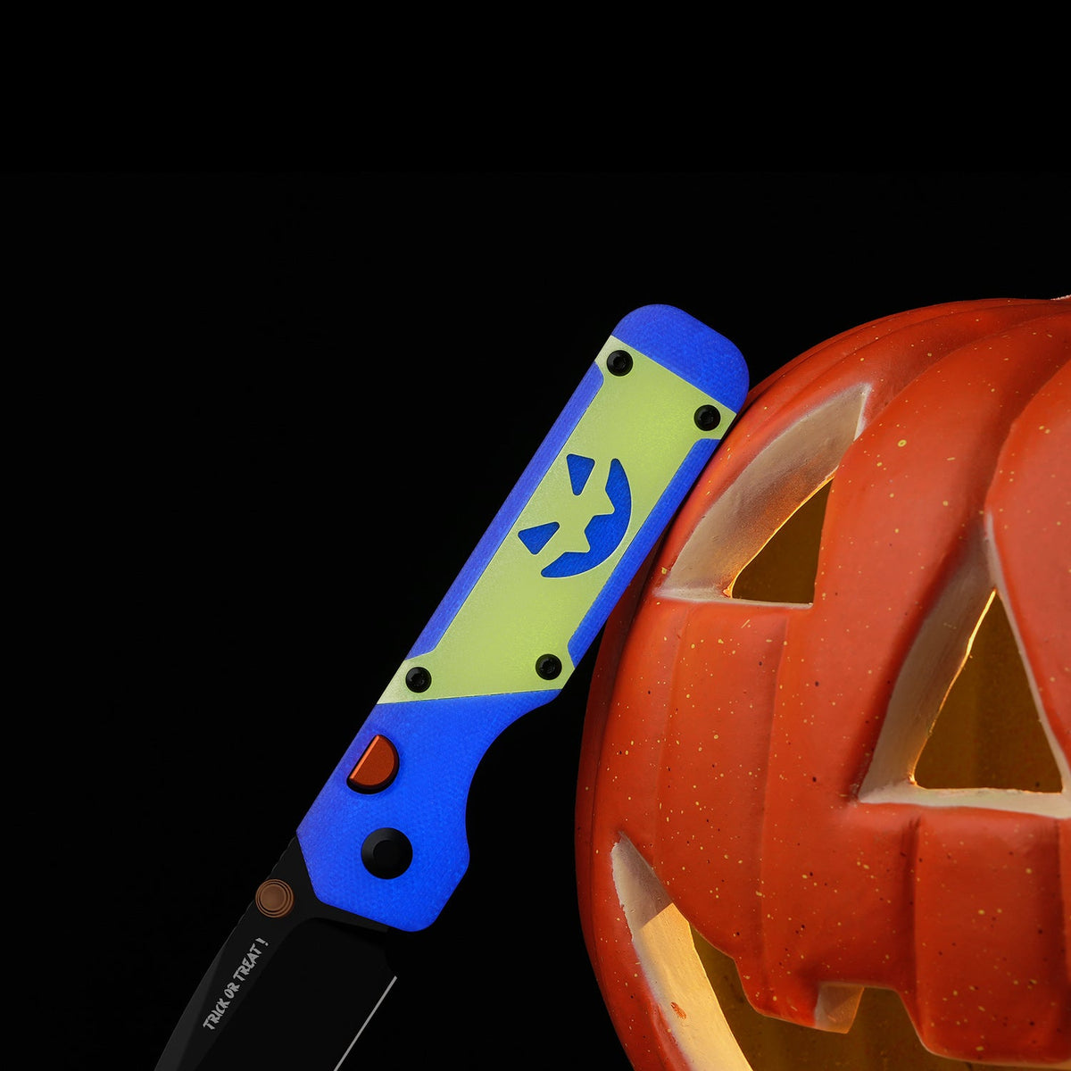 Halloween | Militaw 3.1 | M390 | Dual-Color GID G10 Handle | KizerB™ 3634.31BDHW1 | Halloween Special Edition
